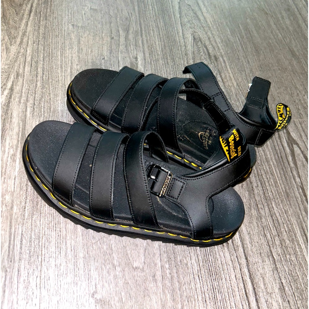 Dr.Martens Blair hydro leather women’s sandal